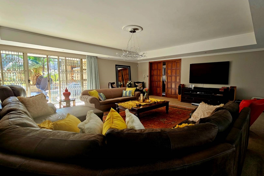 4 Bedroom Property for Sale in Heuwelsig Free State